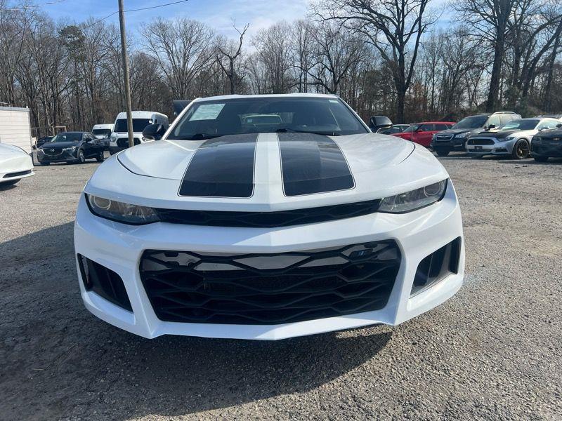 Chevrolet Camaro 2dr Cpe 1LT 2018