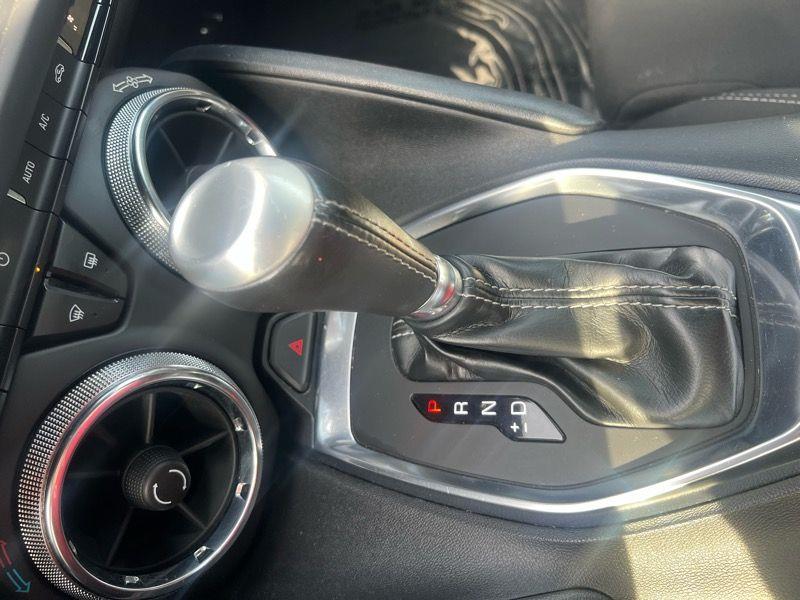 Chevrolet Camaro 2dr Cpe 1LT 2018