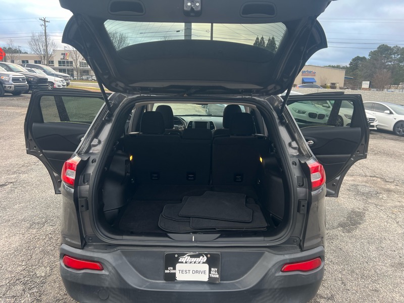 Jeep Cherokee FWD 4dr Latitude 2014