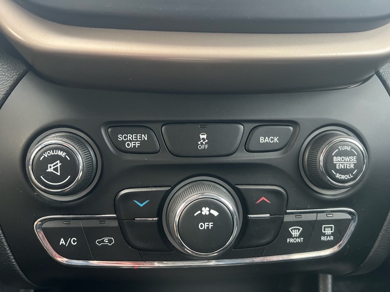 Jeep Cherokee FWD 4dr Latitude 2014