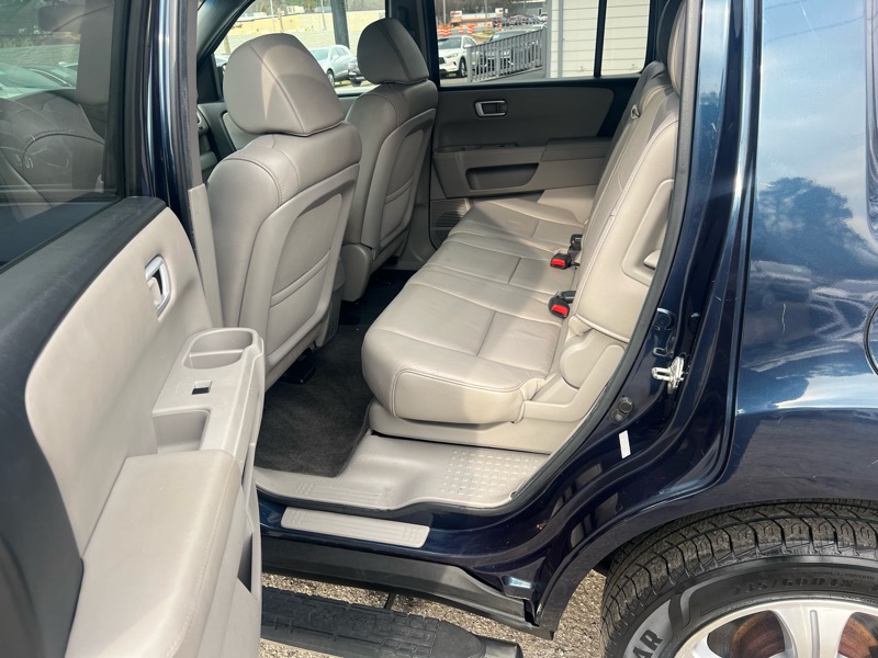 Honda Pilot 4WD 4dr EX-L w/Navi 2012