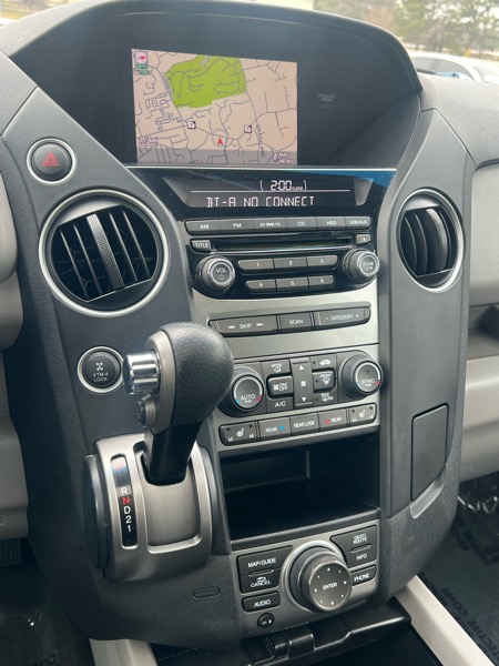 Honda Pilot 4WD 4dr EX-L w/Navi 2012