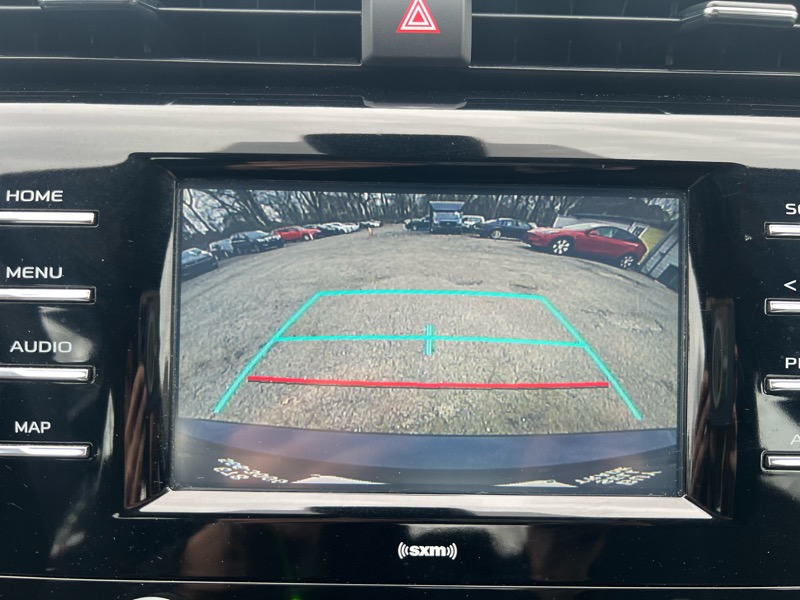 Toyota Camry LE Auto (Natl) 2020