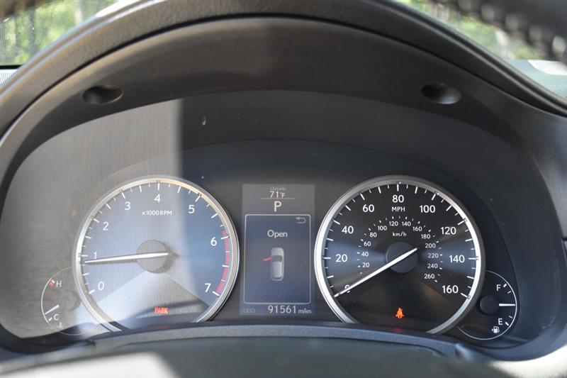 Lexus NX 200t FWD 4dr 2016