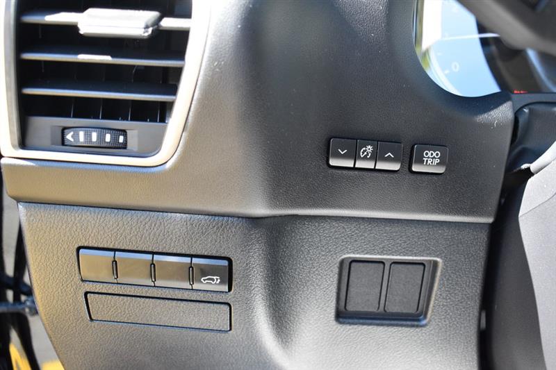 Lexus NX 200t FWD 4dr 2016