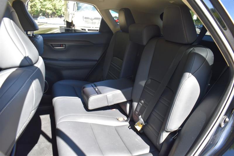 Lexus NX 200t FWD 4dr 2016