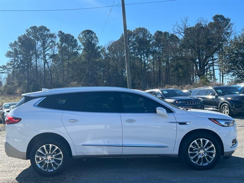 Buick Enclave FWD 4dr Essence 2021