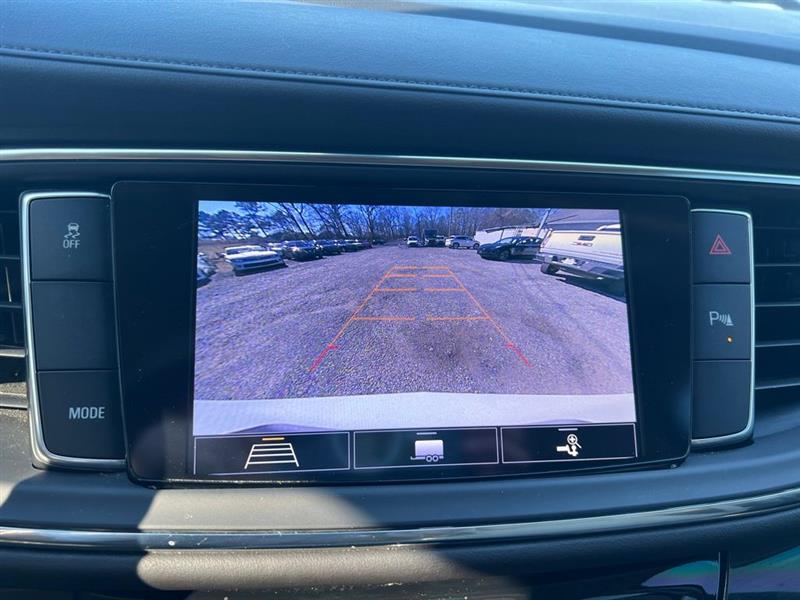 Buick Enclave FWD 4dr Essence 2021