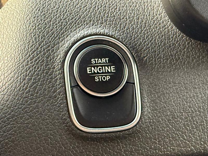 Mercedes-Benz Sprinter Cargo Van 2500 High Roof V6 170" RWD 2022