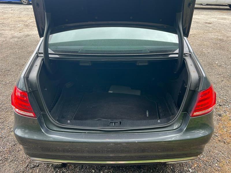 Mercedes-Benz E-Class 4dr Sdn E 400 Sport Hybrid RWD 2014