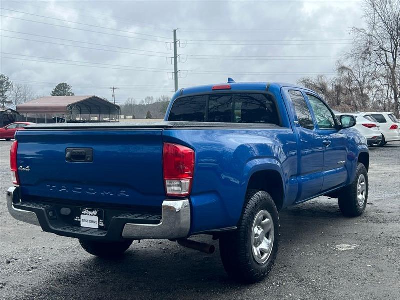 Toyota Tacoma SR Access Cab 6' Bed I4 4x4 MT (Natl) 2017