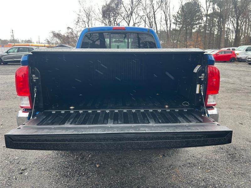 Toyota Tacoma SR Access Cab 6' Bed I4 4x4 MT (Natl) 2017