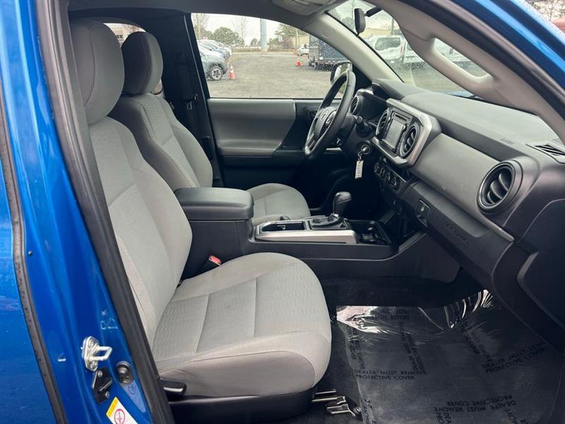 Toyota Tacoma SR Access Cab 6' Bed I4 4x4 MT (Natl) 2017