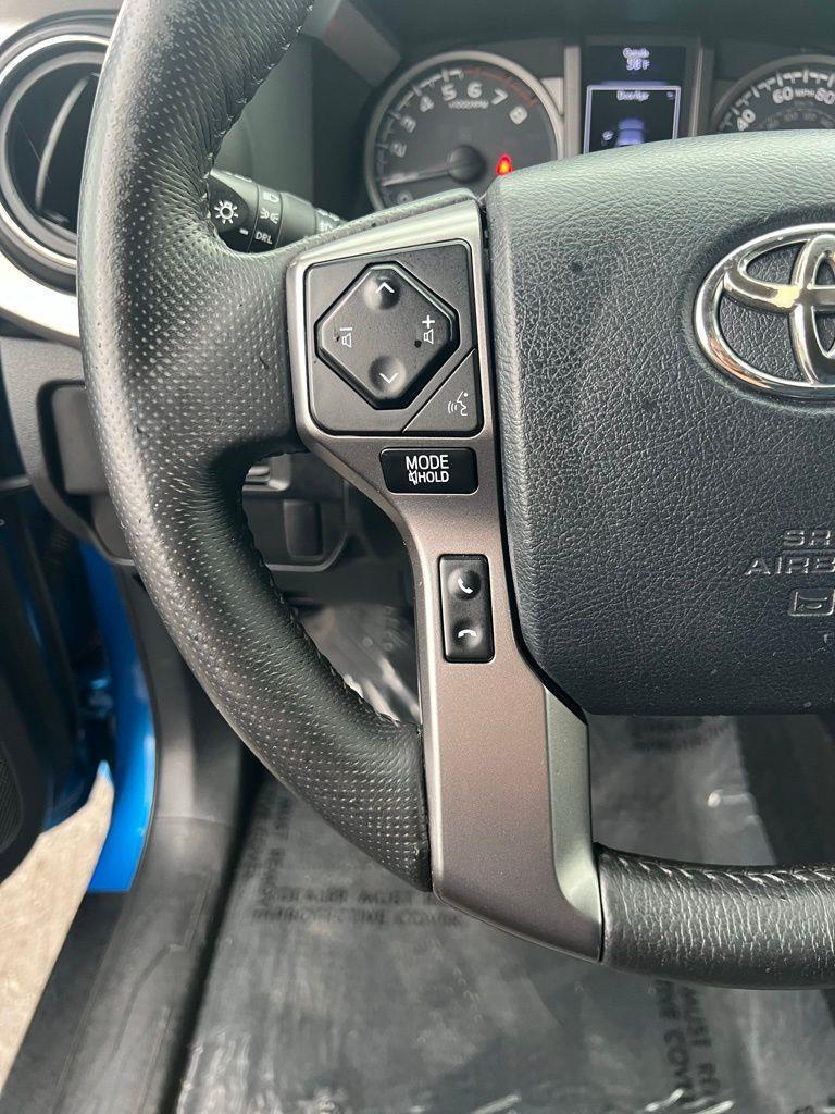 Toyota Tacoma SR Access Cab 6' Bed I4 4x4 MT (Natl) 2017