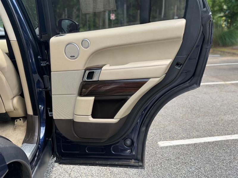 Land Rover Range Rover 4WD 4dr Supercharged 2016