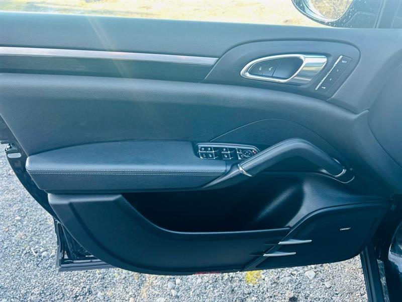 Porsche Cayenne AWD 4dr S 2016