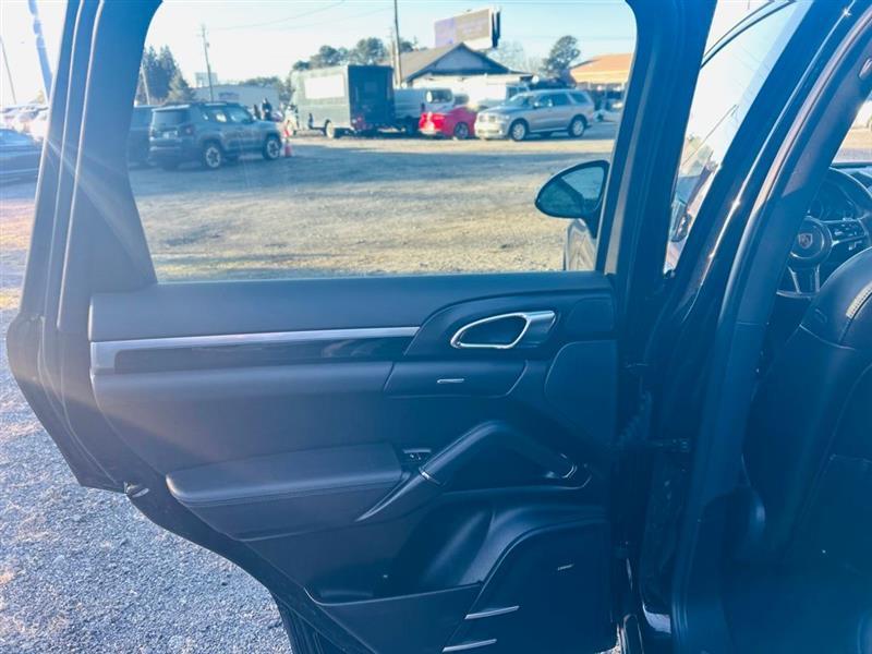 Porsche Cayenne AWD 4dr S 2016