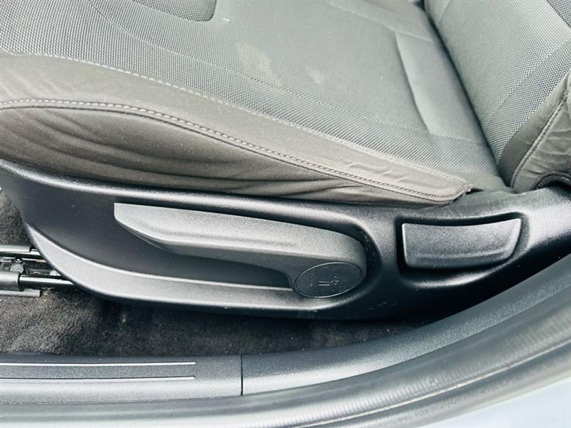 Hyundai Elantra SE IVT 2021