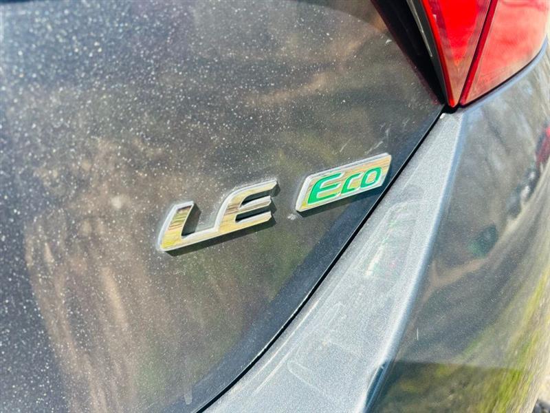 Toyota Corolla 4dr Sdn CVT LE ECO (Natl) 2016