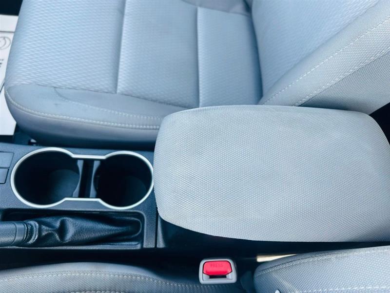 Toyota Corolla 4dr Sdn CVT LE ECO (Natl) 2016