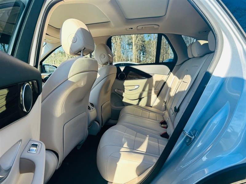 Mercedes-Benz GLC GLC 300 SUV 2021