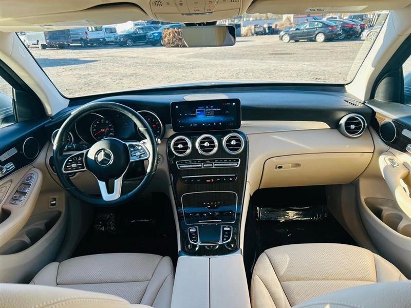 Mercedes-Benz GLC GLC 300 SUV 2021