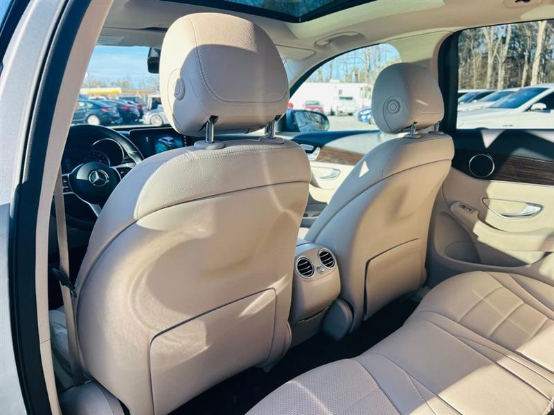 Mercedes-Benz GLC GLC 300 SUV 2021