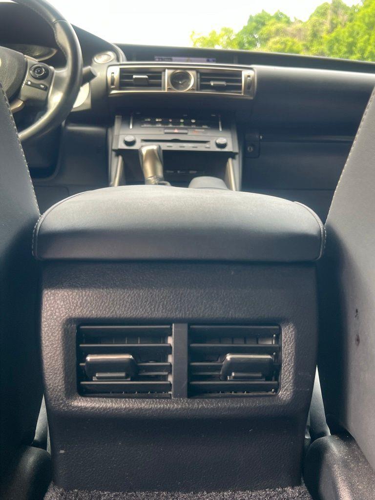 Lexus IS 250 4dr Sport Sdn Auto AWD 2014