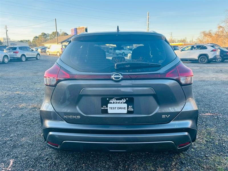 Nissan Kicks SV FWD 2022