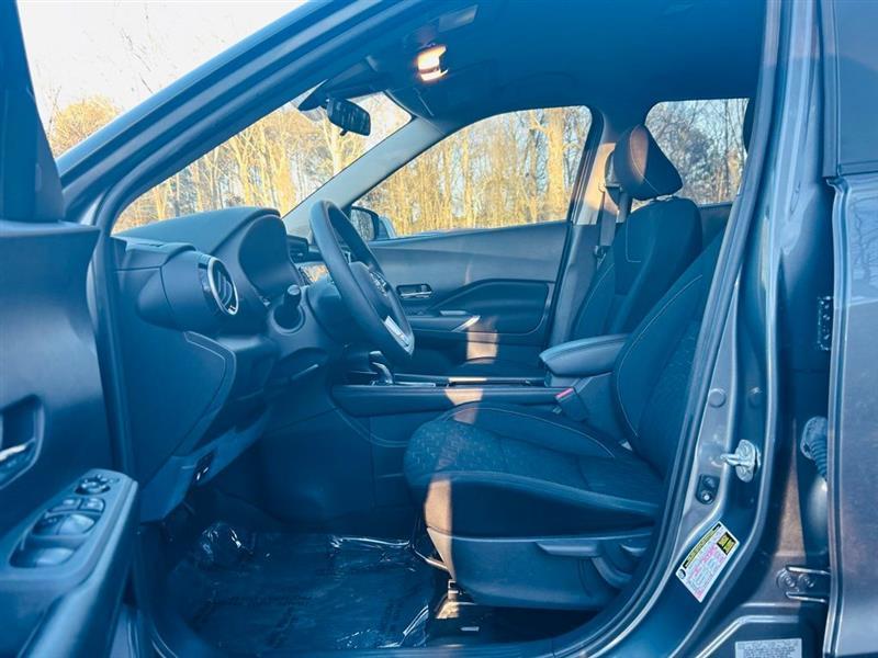 Nissan Kicks SV FWD 2022