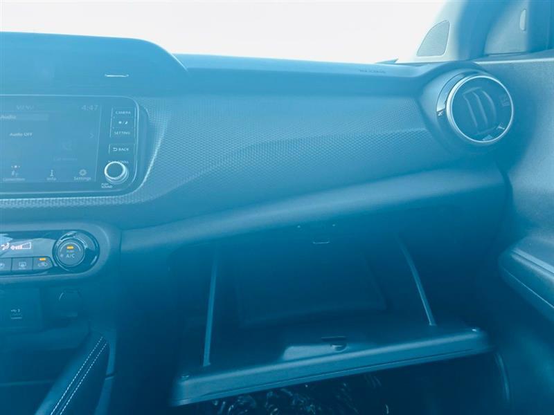 Nissan Kicks SV FWD 2022