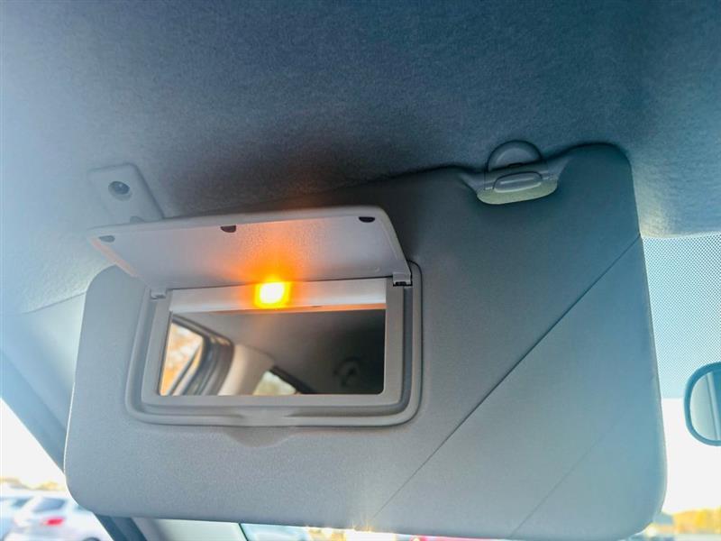 Nissan Kicks SV FWD 2022