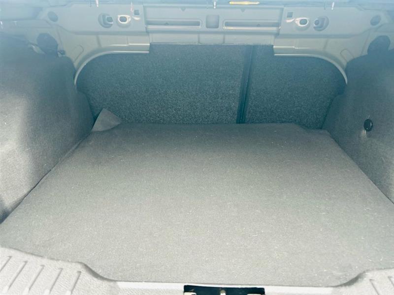 Ford Focus S Sedan 2018