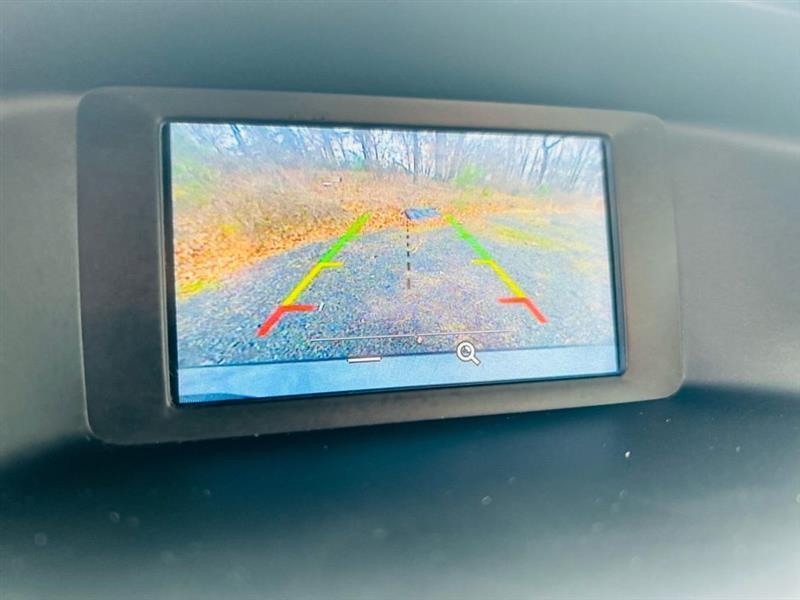 Ford Focus S Sedan 2018