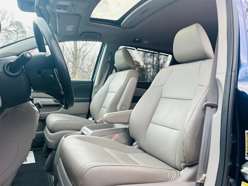 Honda Odyssey 5dr EX-L w/Leather 2015