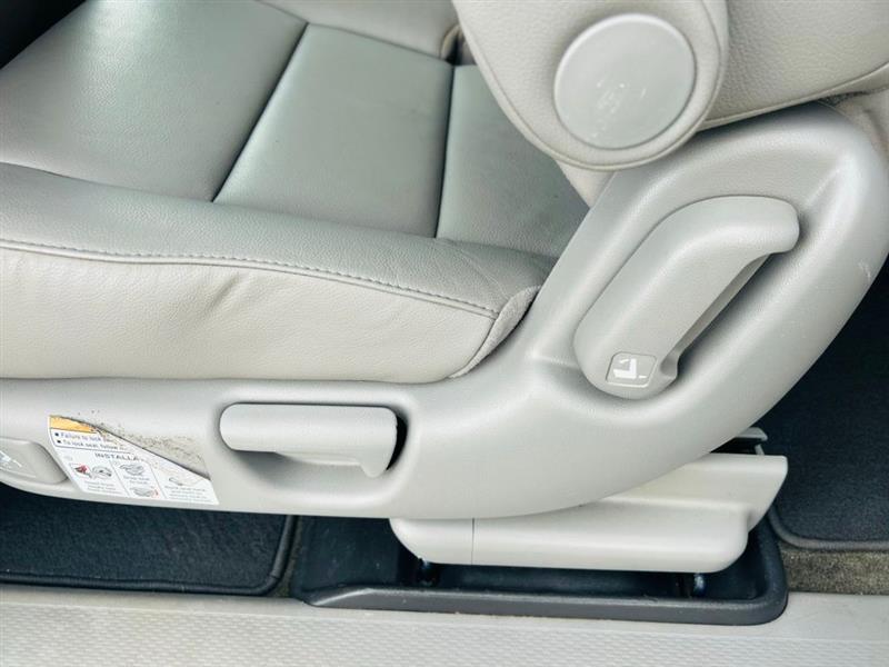 Honda Odyssey 5dr EX-L w/Leather 2015