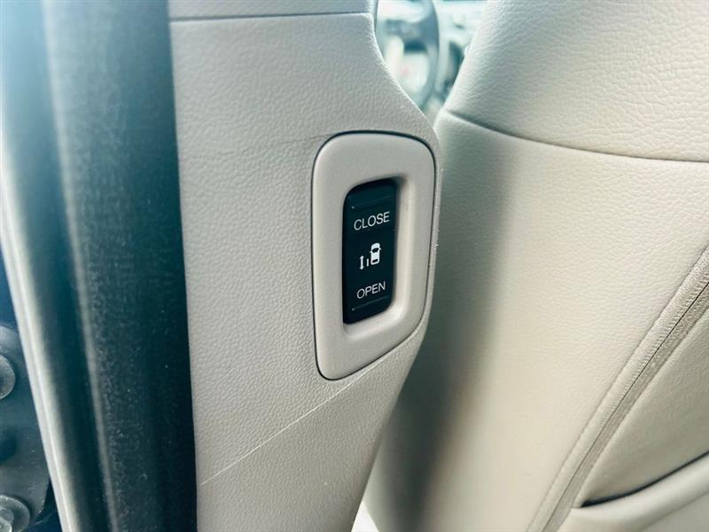 Honda Odyssey 5dr EX-L w/Leather 2015