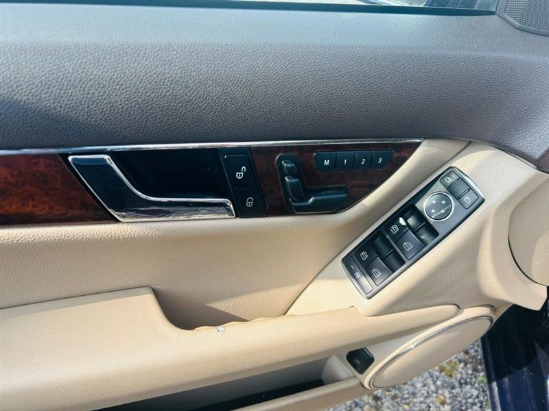 Mercedes-Benz C-Class 4dr Sdn C 300 Sport 4MATIC 2011