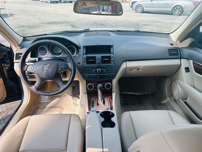 Mercedes-Benz C-Class 4dr Sdn C 300 Sport 4MATIC 2011