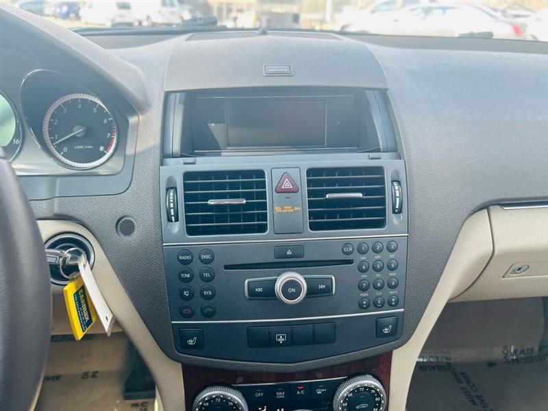 Mercedes-Benz C-Class 4dr Sdn C 300 Sport 4MATIC 2011