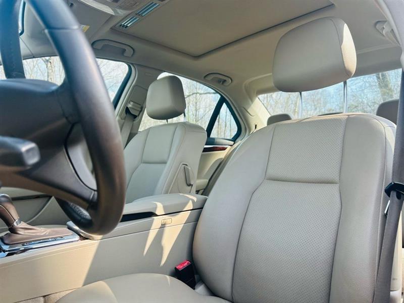 Mercedes-Benz C-Class 4dr Sdn C 300 Sport 4MATIC 2011