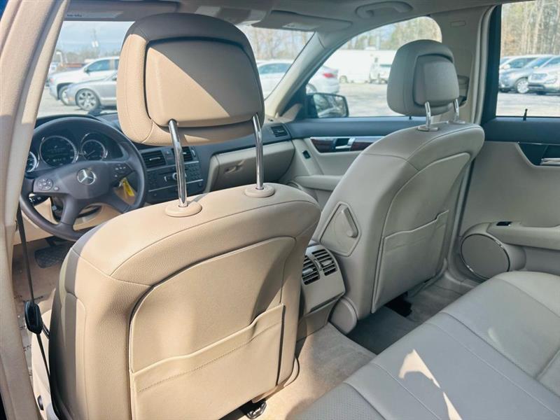 Mercedes-Benz C-Class 4dr Sdn C 300 Sport 4MATIC 2011