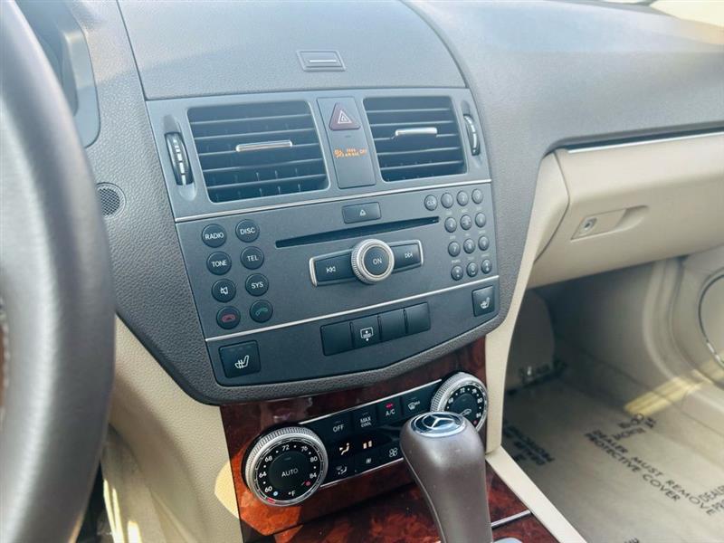 Mercedes-Benz C-Class 4dr Sdn C 300 Sport 4MATIC 2011