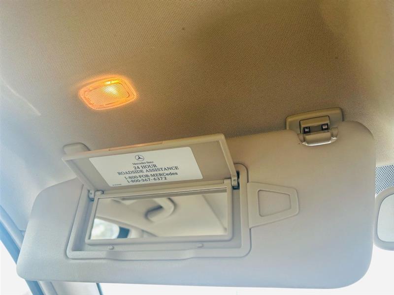 Mercedes-Benz C-Class 4dr Sdn C 300 Sport 4MATIC 2011