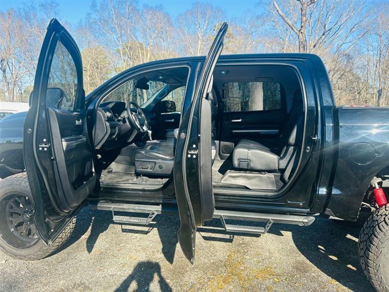Toyota Tundra 4WD SR5 CrewMax 5.5' Bed 5.7L (Natl) 2019