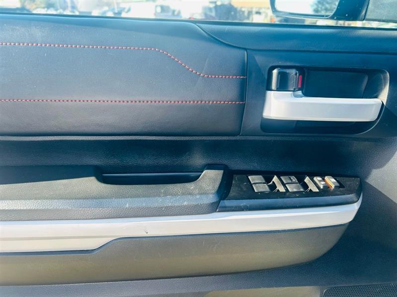 Toyota Tundra 4WD SR5 CrewMax 5.5' Bed 5.7L (Natl) 2019