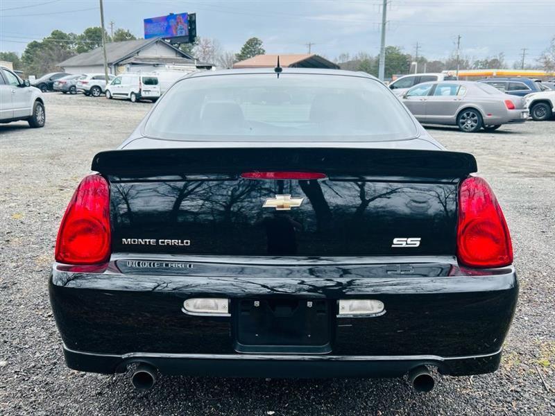 Chevrolet Monte Carlo 2dr Cpe SS 2006