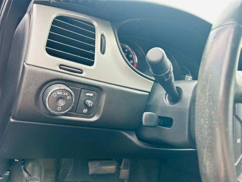 Chevrolet Monte Carlo 2dr Cpe SS 2006