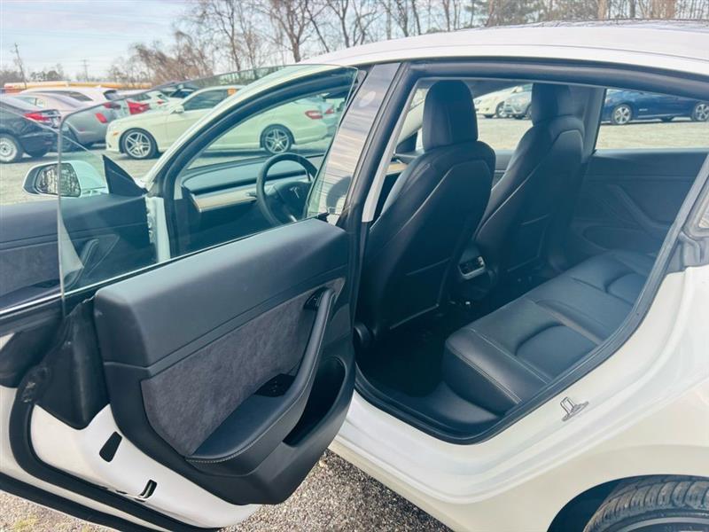 Tesla Model 3 Long Range AWD 2020