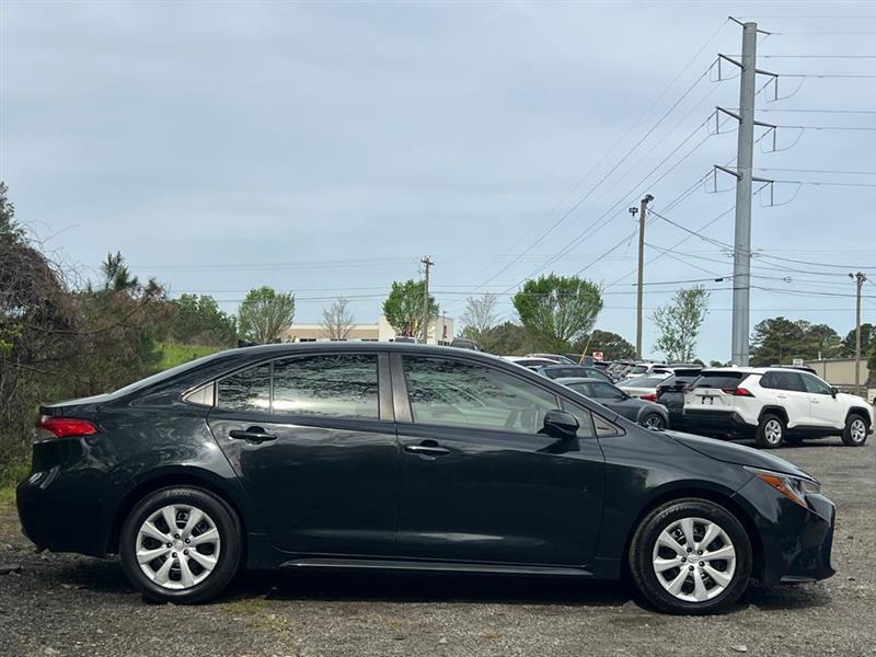 Toyota Corolla LE CVT (Natl) 2021